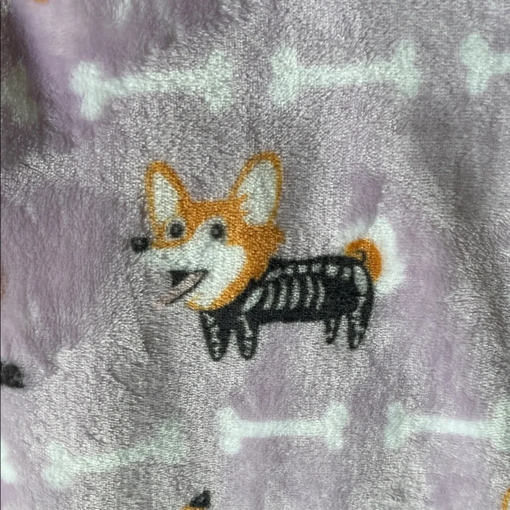 Doggie Drawings Decorative dachshund,corgi Halloween Throw Blanket